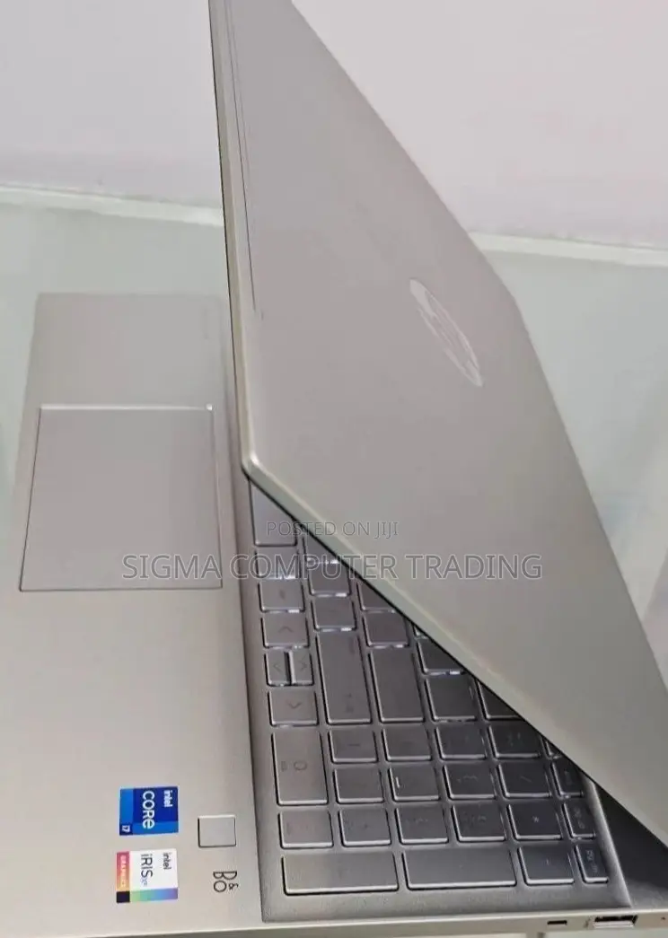 New Laptop HP Pavilion 15 8GB Intel Core I7 SSD 512GB