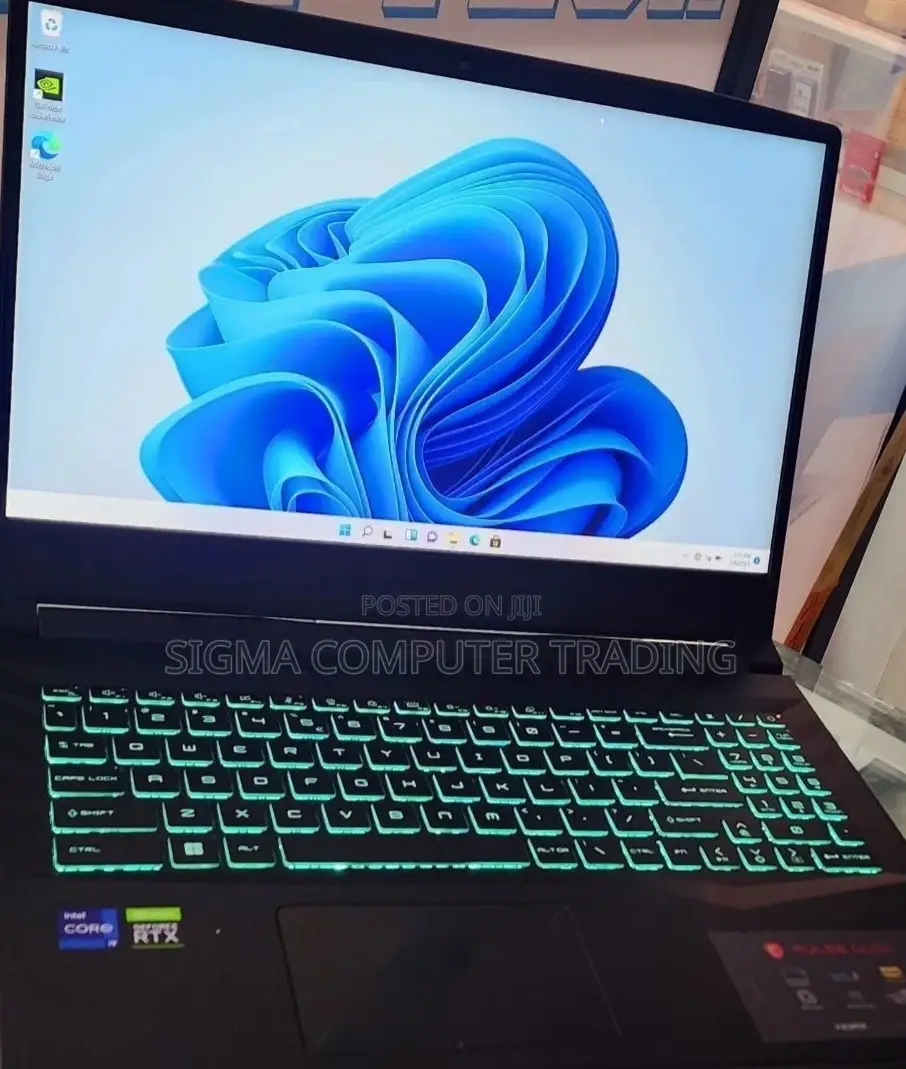 New Laptop MSI Pulse GL66 16GB Intel Core I9 SSD 1T