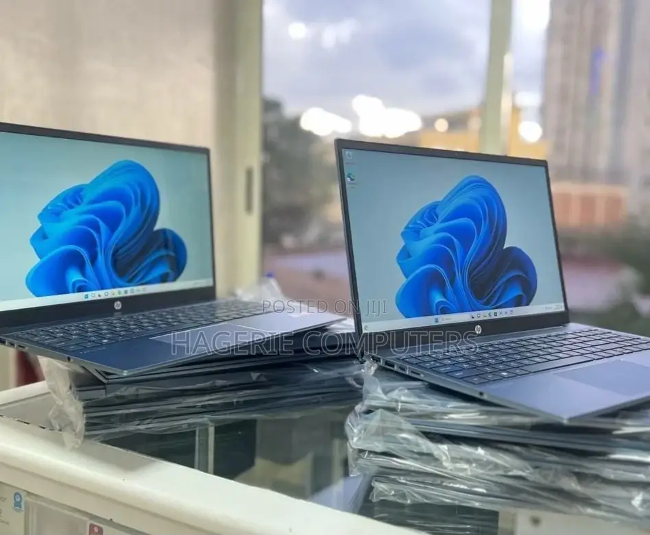 New Laptop HP Pavilion 15 8GB AMD Ryzen 7 SSD 512GB