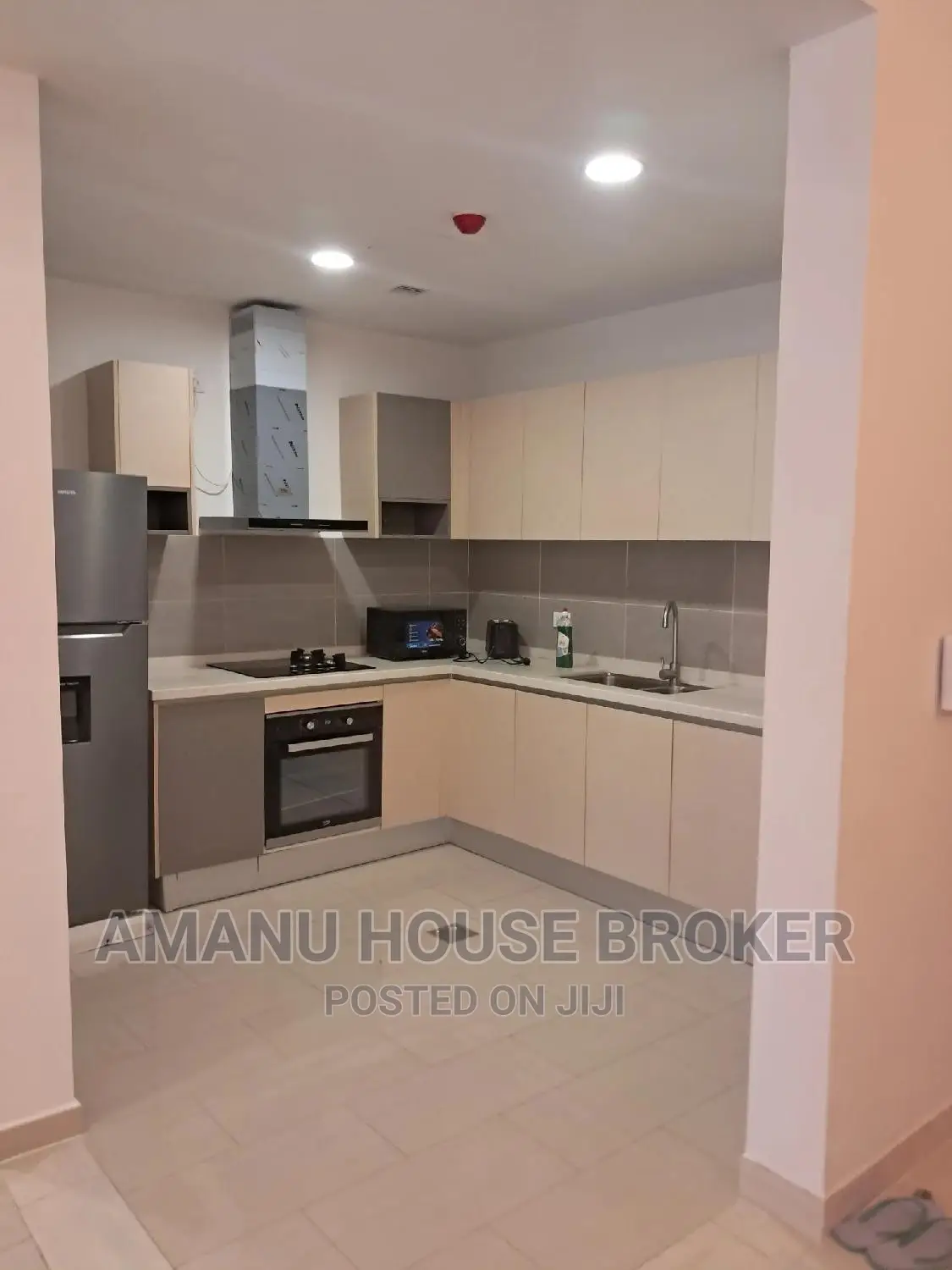 New and Beautiful Furnishd Apartment for Urgent Rent