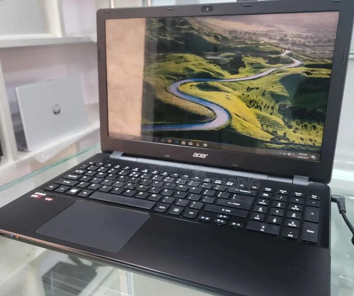 Laptop Acer Aspire E5 16GB AMD A10 HDD 1T