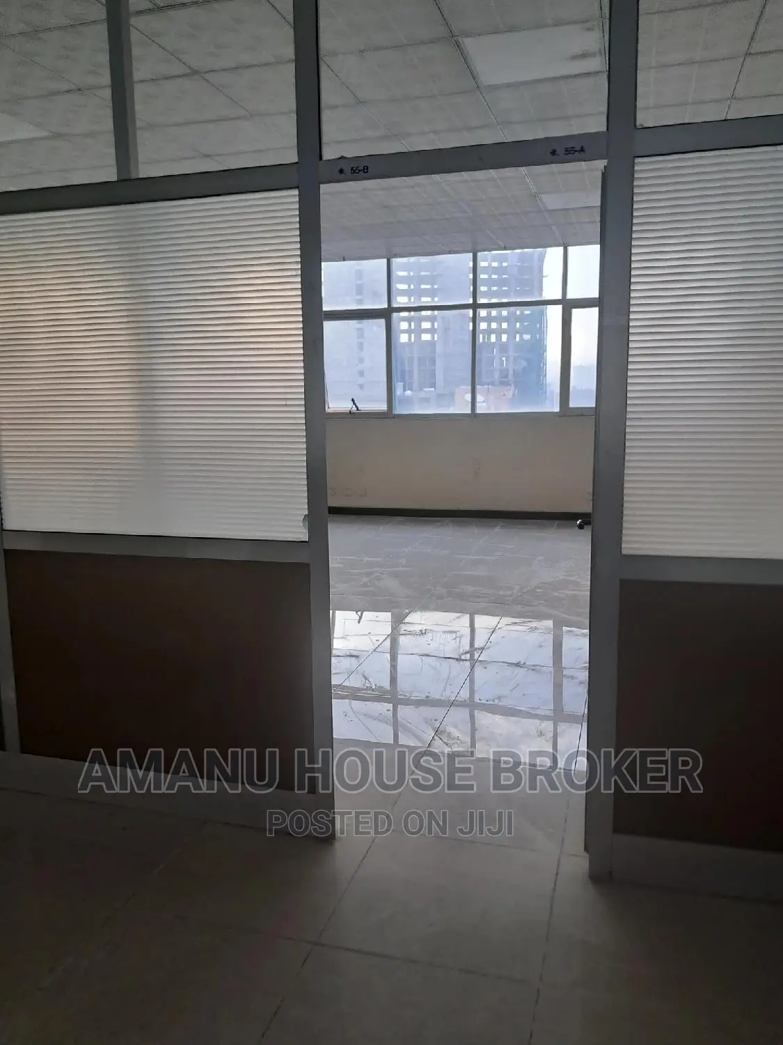 Urgent Office for Rent 160sqm