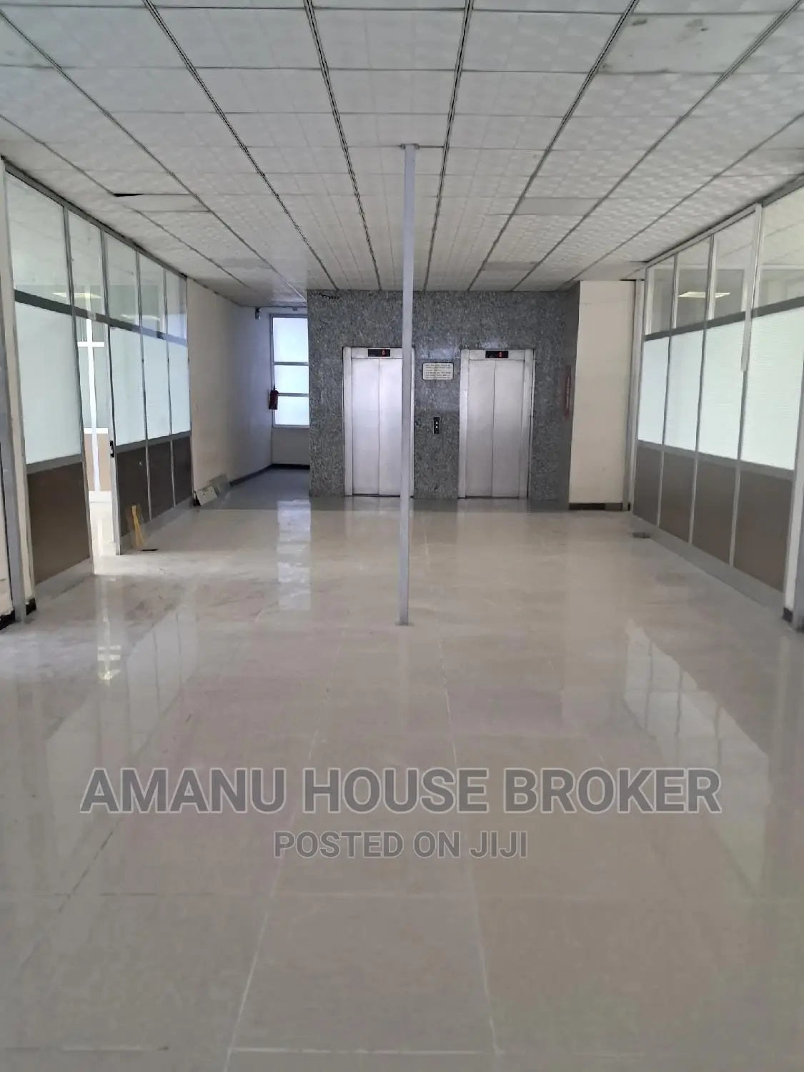 Urgent Office for Rent 160sqm