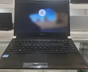 Laptop Toshiba Satellite C55 8GB Intel Core I5 HDD 640GB