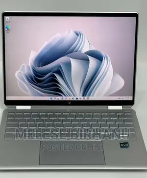 Photo - New Laptop HP Spectre 16GB Intel Core I5 SSD 1T