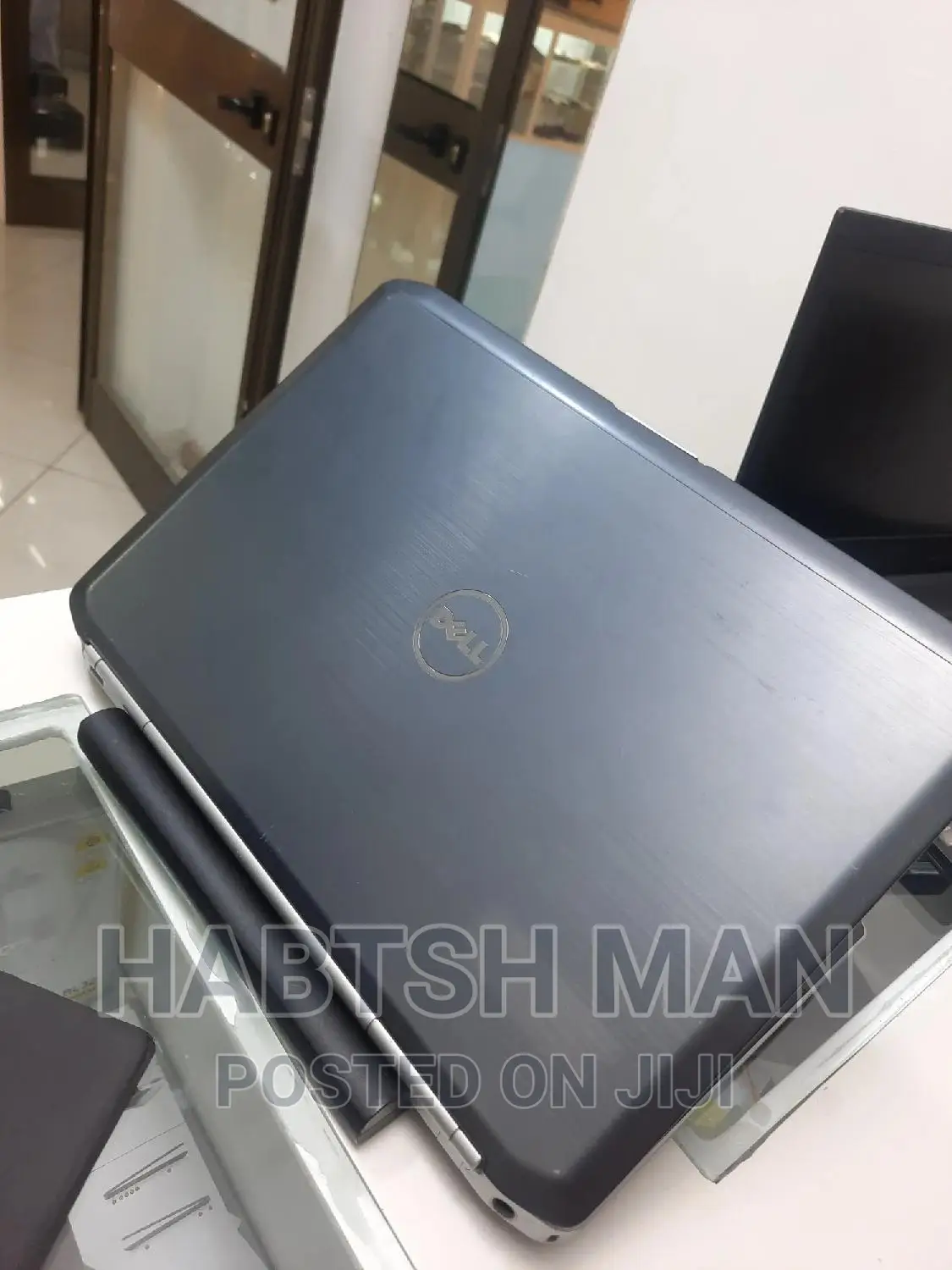 Laptop Dell Latitude 5420 4GB Intel Core i5 HDD 500GB