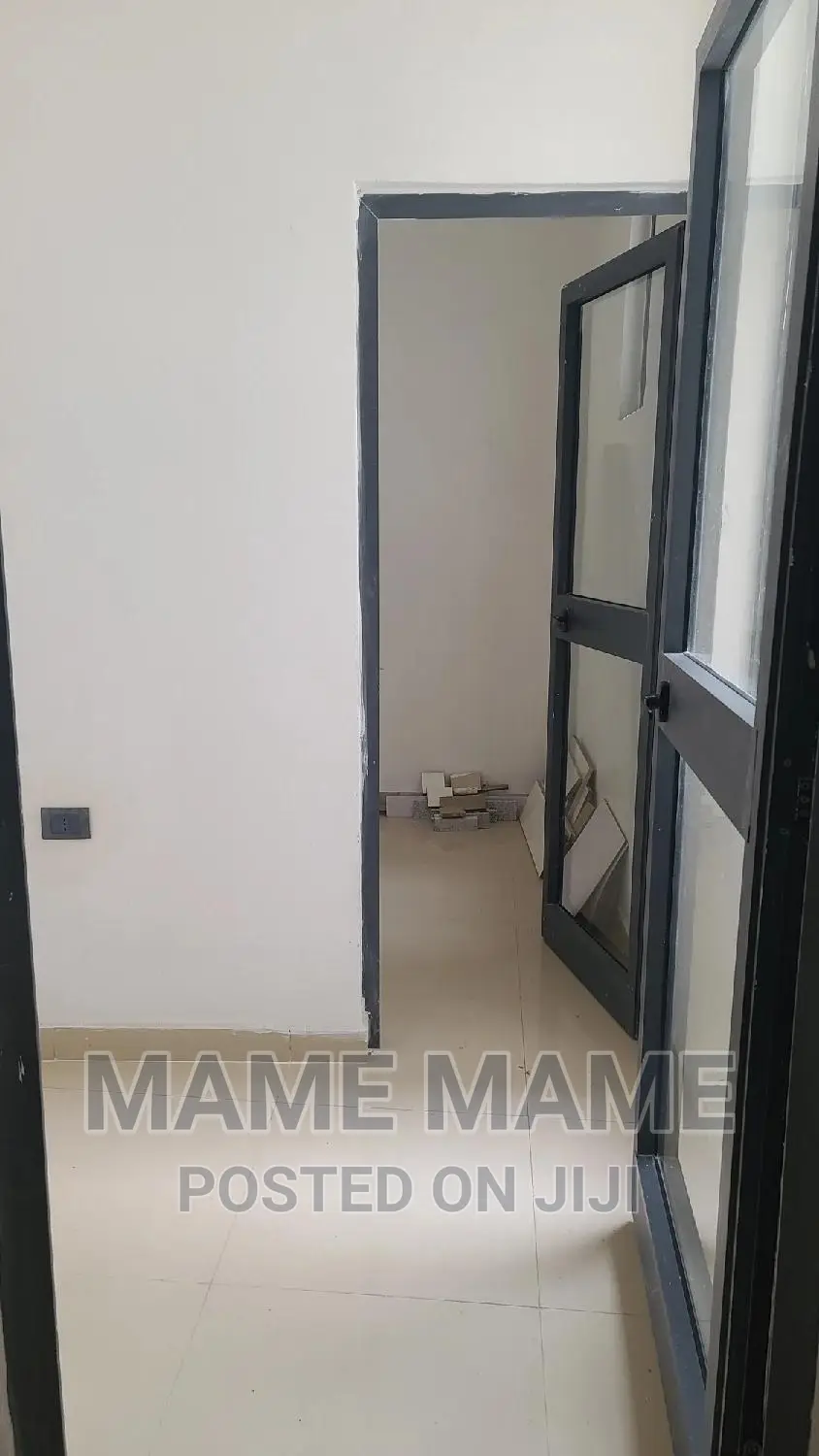 3bdrm Apartment in Addis Abeba, Bole for rent
