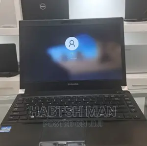 Photo - Laptop Toshiba Satellite C55 8GB Intel Core I5 HDD 500GB