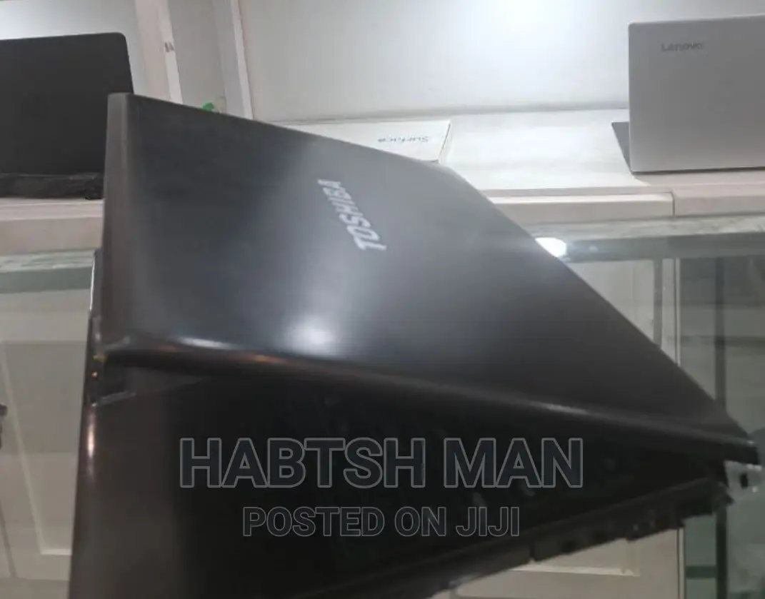 Laptop Toshiba Satellite C55 8GB Intel Core I5 HDD 500GB