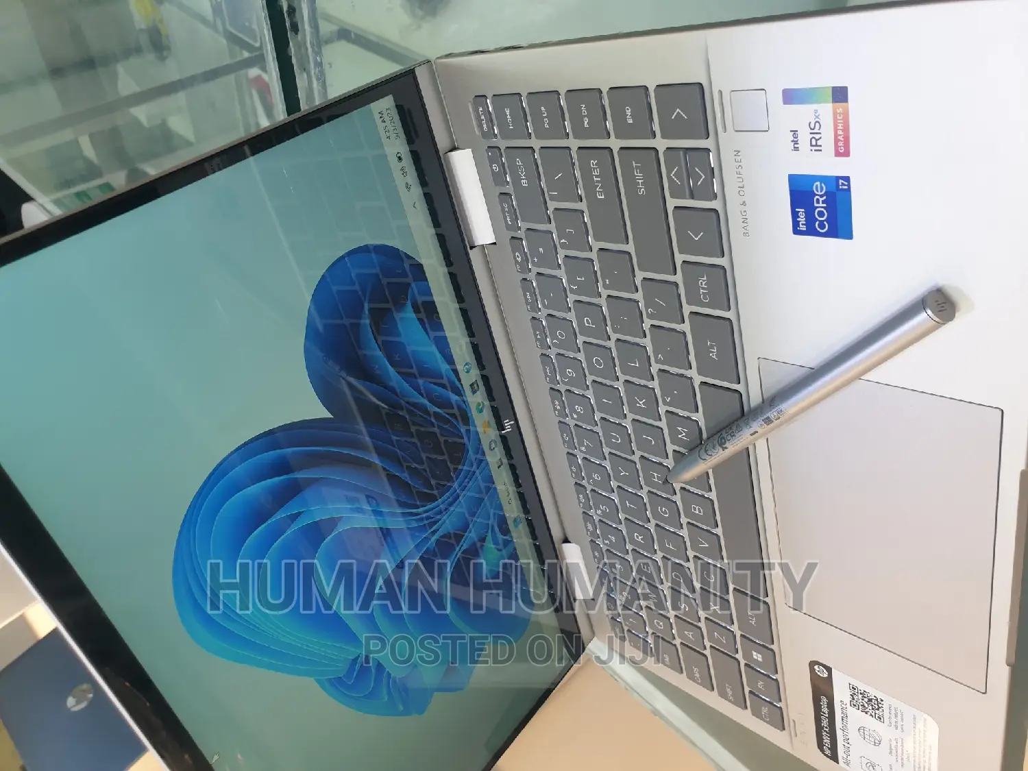 New Laptop HP Envy X360 16GB Intel Core I7 SSD 1T