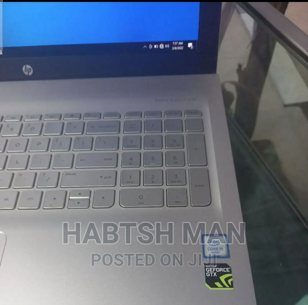 New Laptop HP Envy 15 8GB Intel Core I5 HDD+SSD 1T