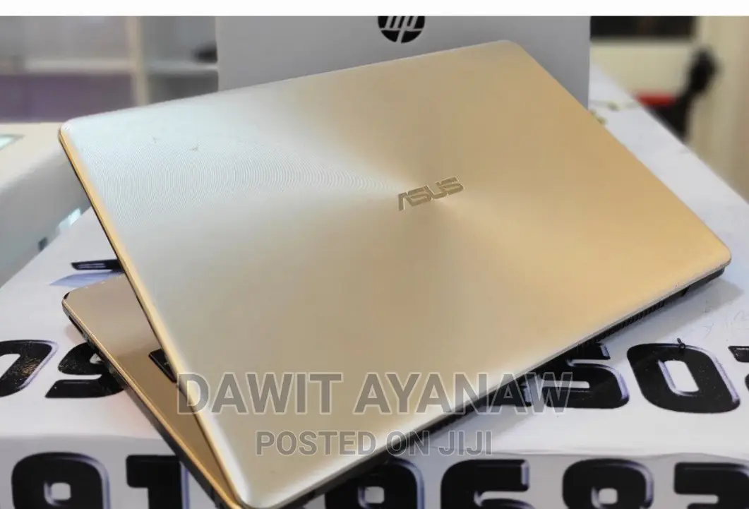 New Laptop Asus 8GB Intel Core I7 HDD+SSD 500GB
