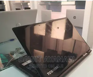 Photo - New Laptop Toshiba 4GB Intel Core I5 HDD 500GB