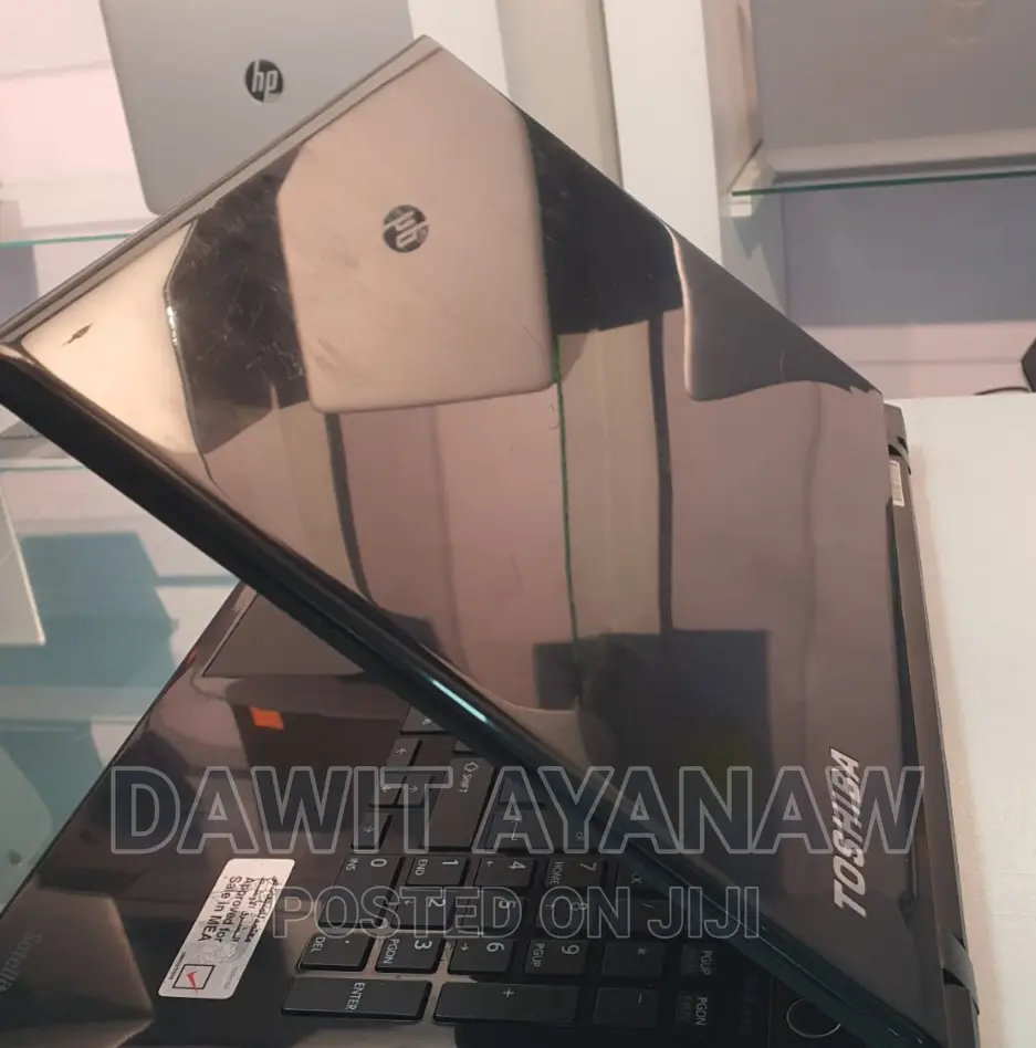 New Laptop Toshiba 4GB Intel Core I5 HDD 500GB