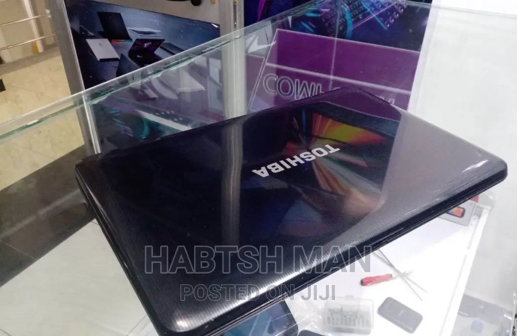 Laptop Toshiba A30 4GB Intel Core I5 HDD 500GB