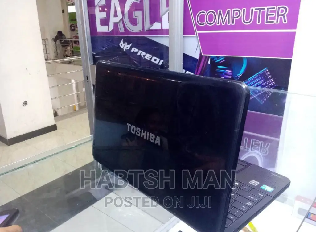 Laptop Toshiba A30 4GB Intel Core I5 HDD 500GB