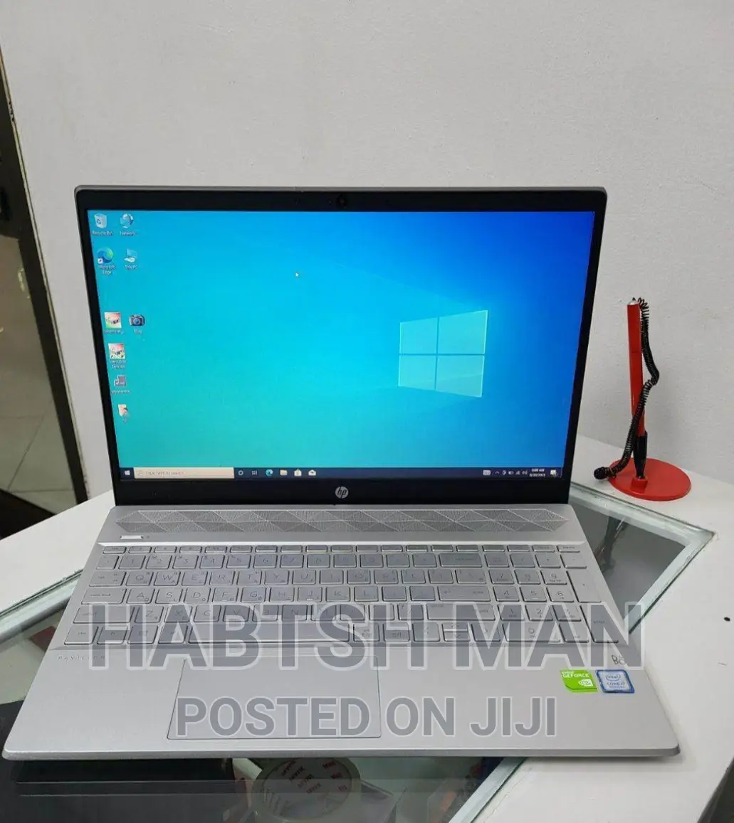 New Laptop HP Pavilion 15 8GB Intel Core I7 SSD 512GB