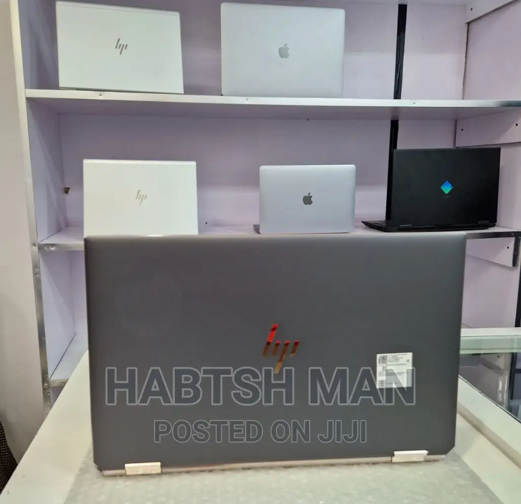 New Laptop HP Spectre X360 16GB Intel Core I7 SSD 512GB