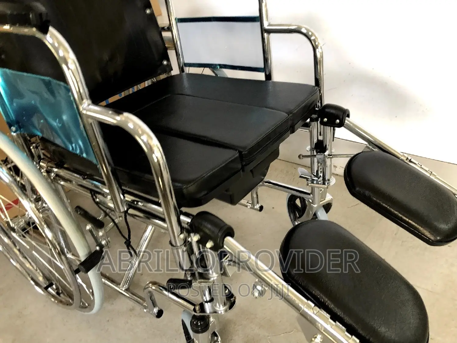 KY608GC-46 Reclining Commode Wheel Chair
