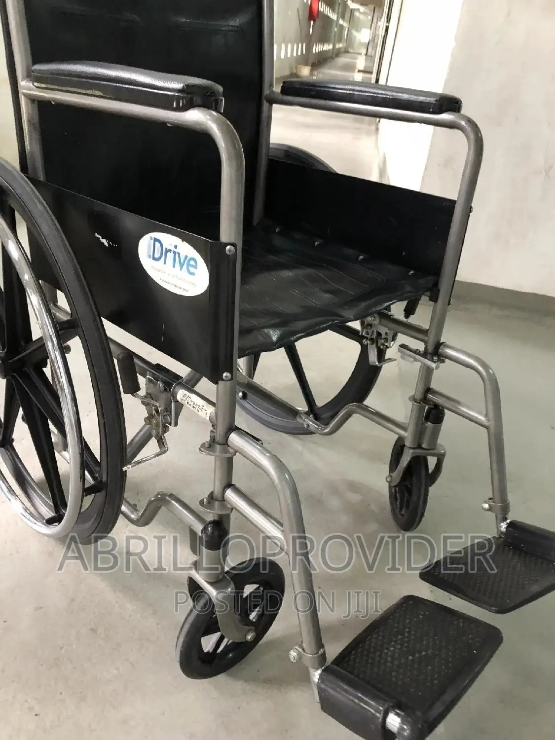 Fixed FR-1113 Friend Folding Wheelchair