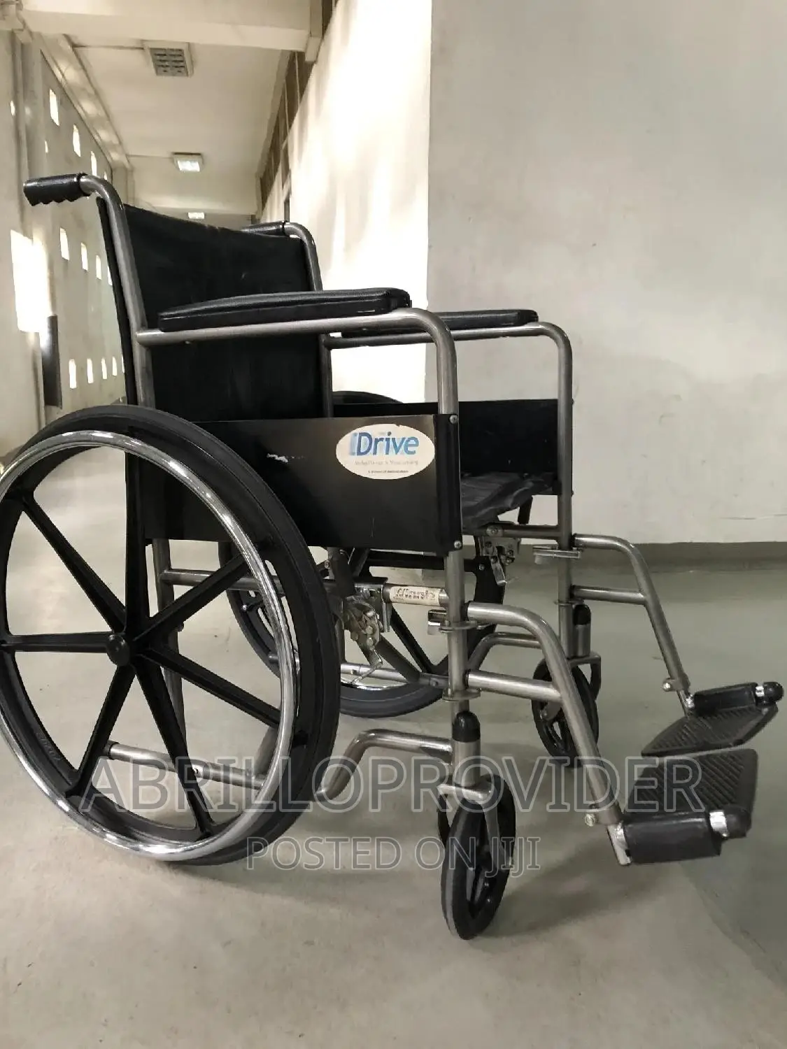 Fixed FR-1113 Friend Folding Wheelchair