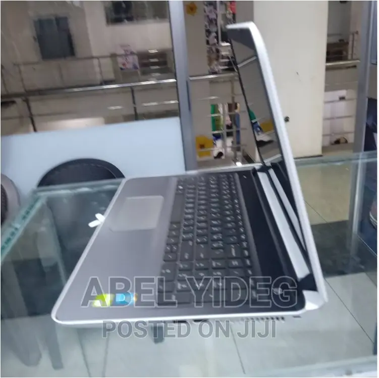 New Laptop HP Stream Notebook 8GB Intel Core I5 HDD 500GB