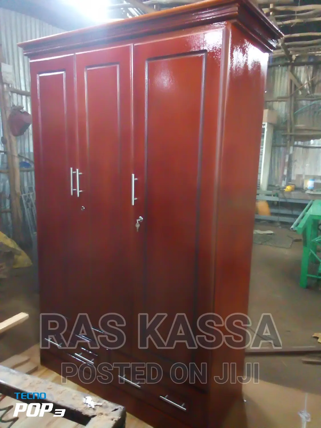 1,20 በ MDF የተሰራ ምርጥ ቁም ሳጥን