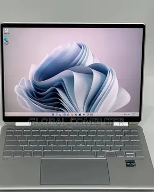 New Laptop HP Spectre 16GB Intel Core I5 SSD 1T