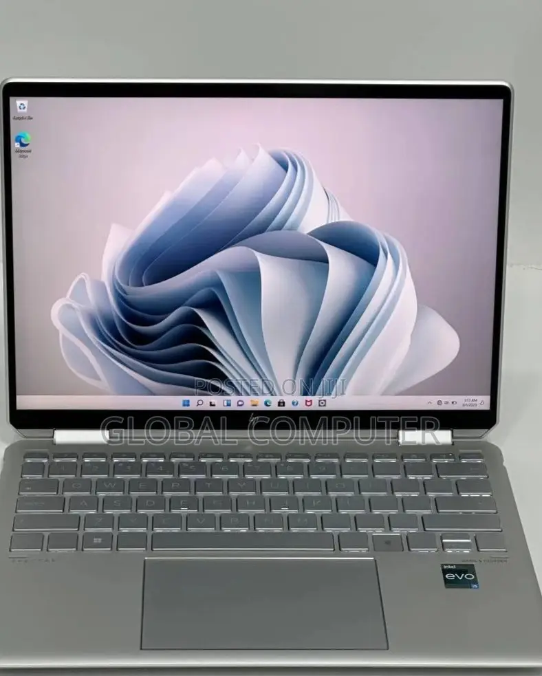 New Laptop HP Spectre 16GB Intel Core I5 SSD 1T