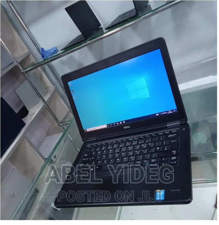 New Laptop Dell 4GB Intel Core I3 HDD 500GB