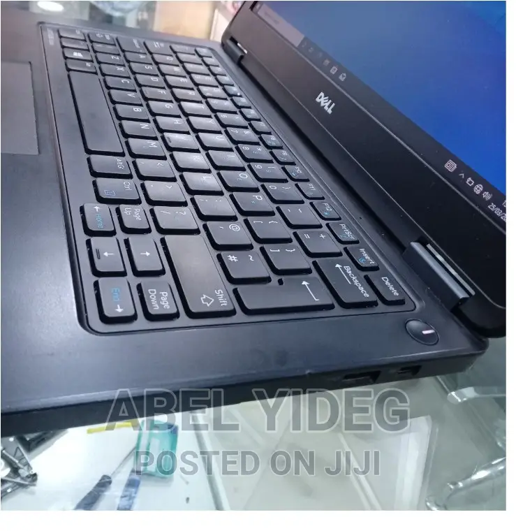 New Laptop Dell 4GB Intel Core I3 HDD 500GB
