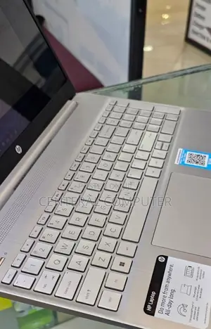 New Laptop HP Stream Notebook 16GB Intel Core I7 SSD 512GB