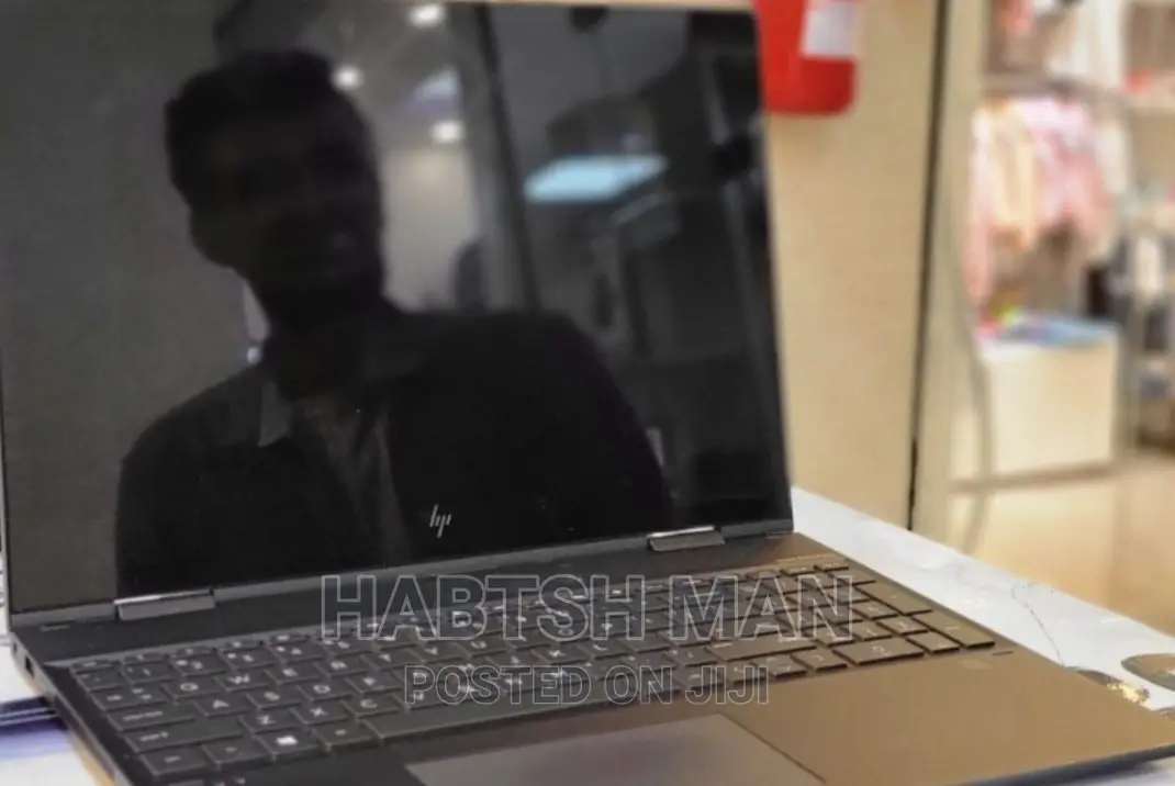 New Laptop HP Envy X360 16GB AMD Ryzen 5 SSD 512GB