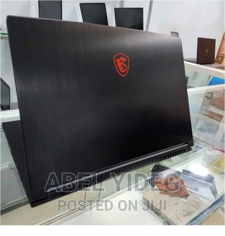 New Laptop MSI 16GB Intel Core I7 SSD 512GB