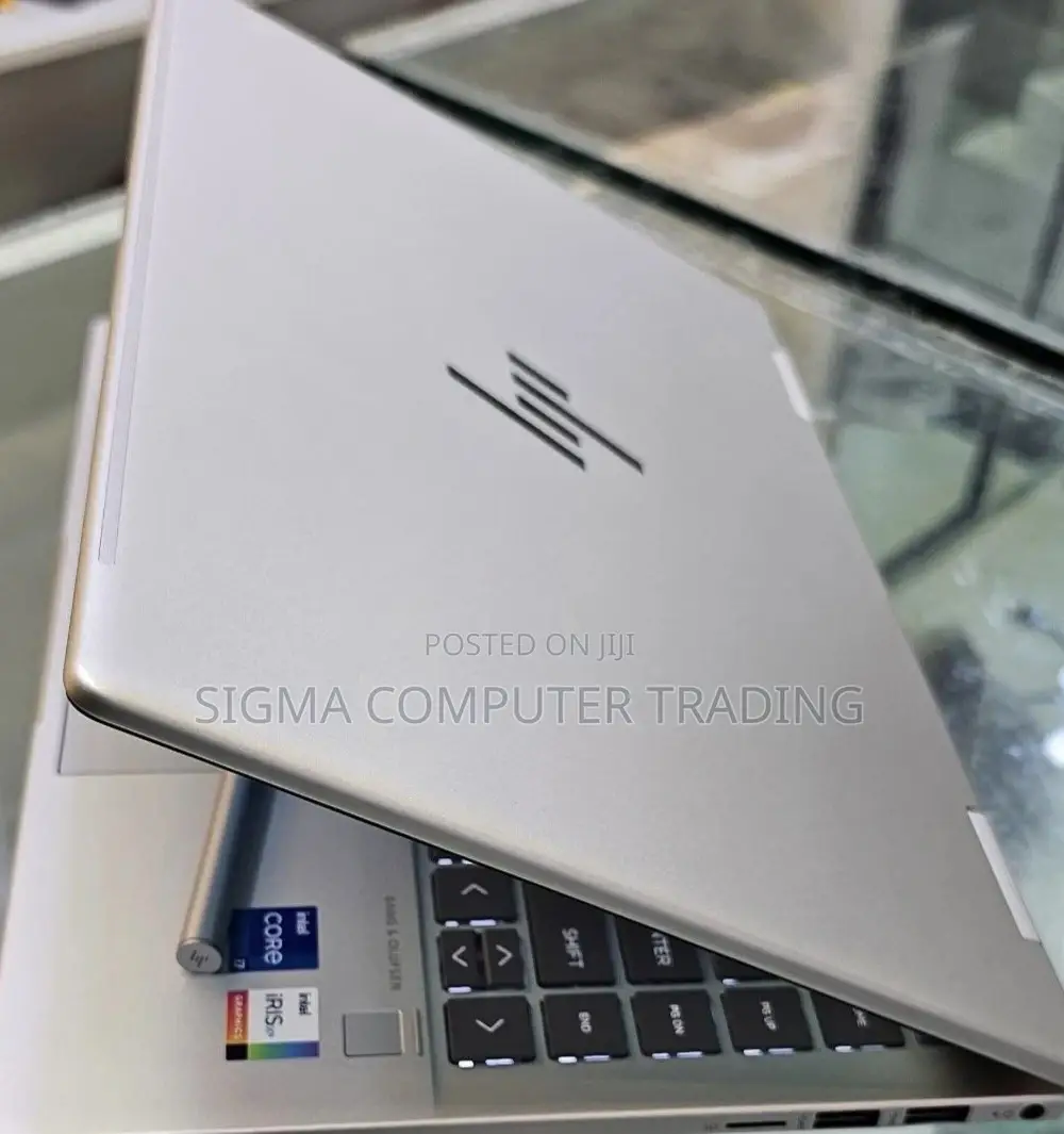 New Laptop HP Envy X360 16GB Intel Core I7 SSD 1T