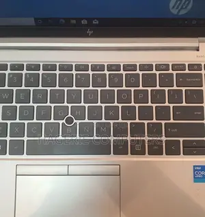 New Laptop HP EliteBook 840 G8 16GB Intel Core I5 SSD 512GB
