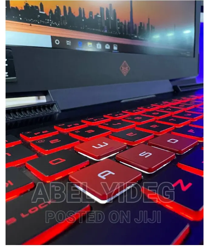New Laptop HP Omen X 8GB Intel Core I5 HDD 1T