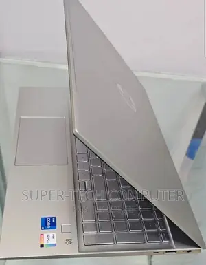 New Laptop HP Pavilion 15 8GB Intel Core I7 SSD 512GB