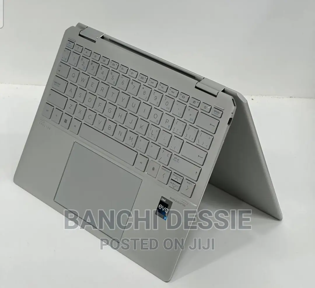 New Laptop HP Spectre 16GB Intel Core I5 SSD 1T