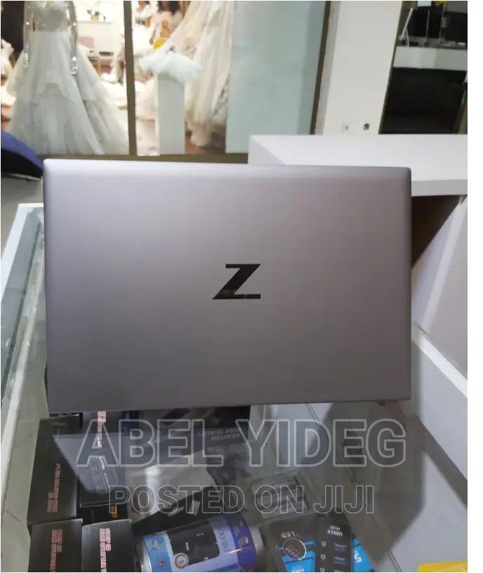 New Laptop HP ZBook 14 16GB Intel Core I7 SSD 512GB