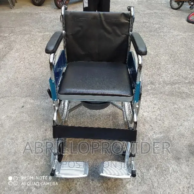 Commode Wheelchair/ Potty/ Foldable/ Flexible