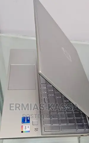 New Laptop HP Pavilion 15 8GB Intel Core I7 SSD 512GB