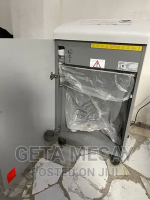 Dahle 40434 High Security Paper Shredder