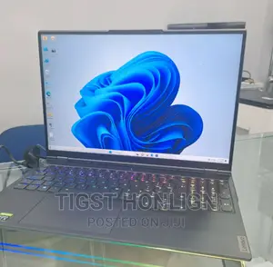 New Laptop Lenovo 32GB Intel Core I7 SSD 1T