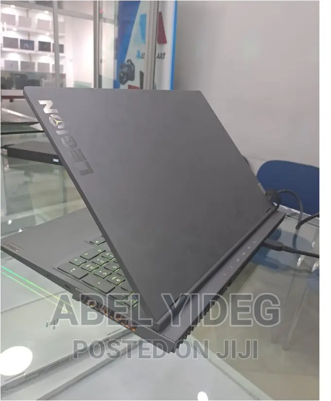 New Laptop Lenovo 32GB Intel Core I7 SSD 1T