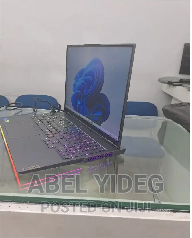 New Laptop Lenovo 32GB Intel Core I7 SSD 1T