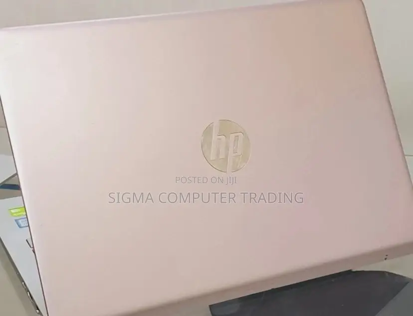 New Laptop HP 14z 4GB Intel Core I5 HDD 1T