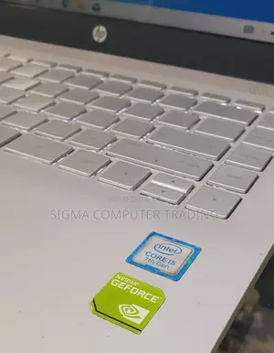 New Laptop HP 14z 4GB Intel Core I5 HDD 1T