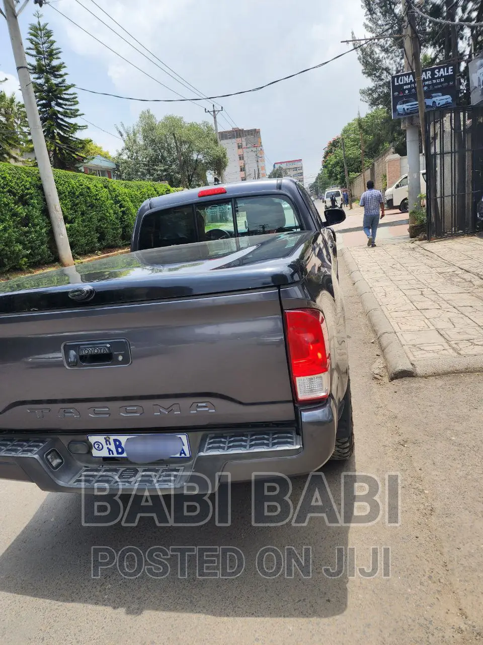 Toyota Tacoma 2017 Gray