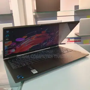 New Laptop Lenovo Yoga 700 12GB Intel Core I7 SSD 512GB